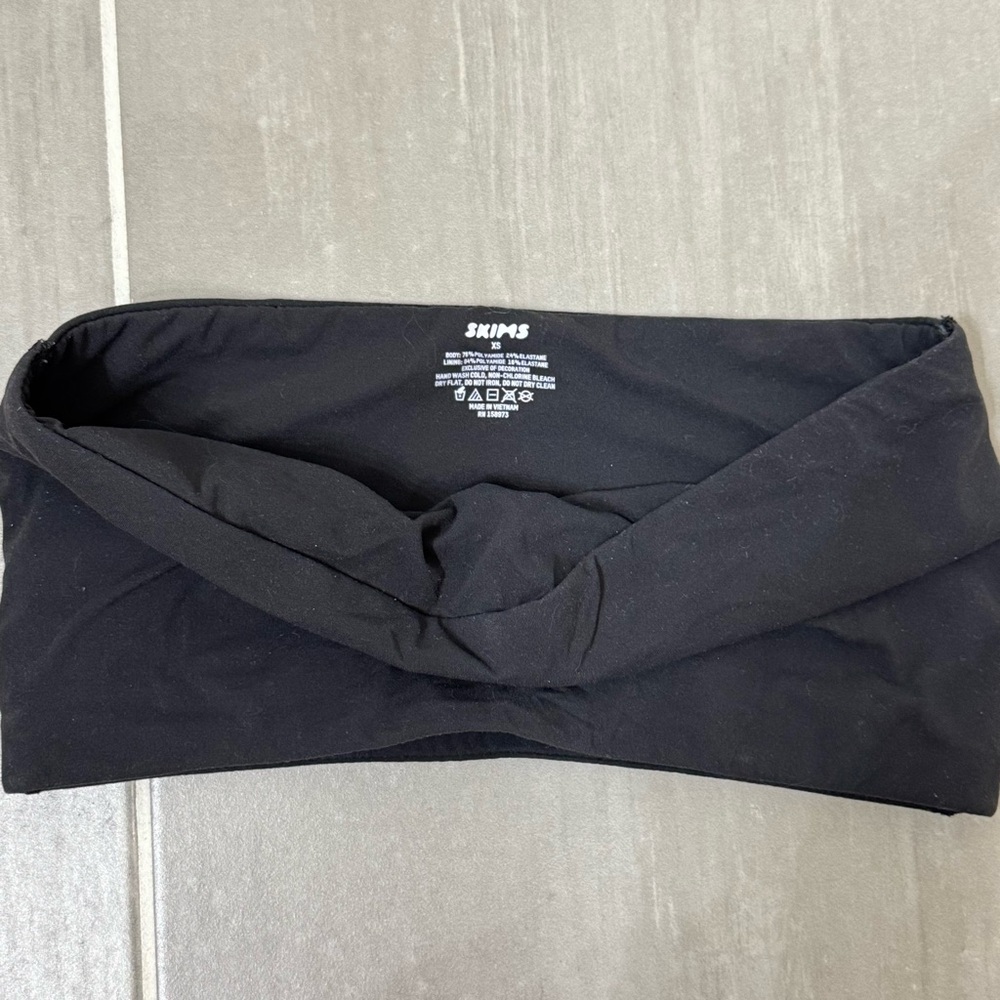 SKIMS Fits everybody Bandeau onyx xs - Picture 4 of 4